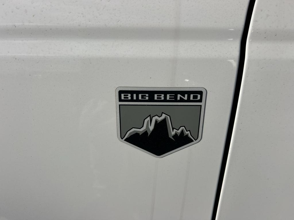 used 2025 Ford Bronco car, priced at $40,900