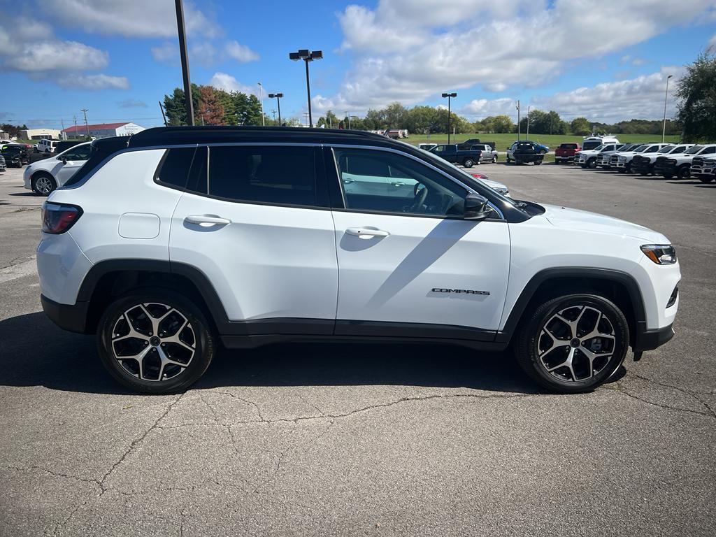 new 2026 Jeep Compass car, priced at $33,697