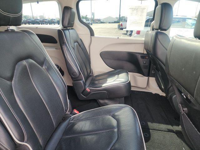 used 2023 Chrysler Pacifica car, priced at $29,598