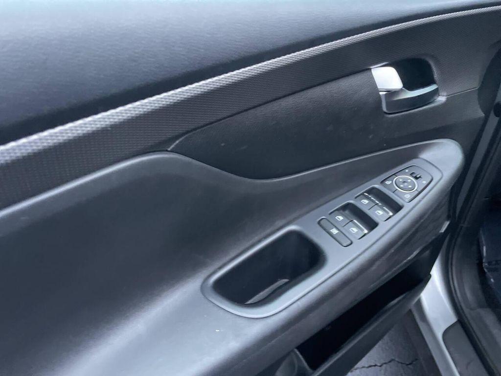 used 2020 Hyundai Santa Fe car, priced at $16,795