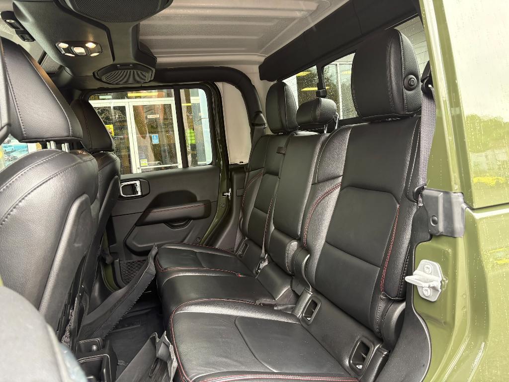 used 2021 Jeep Gladiator car, priced at $34,224