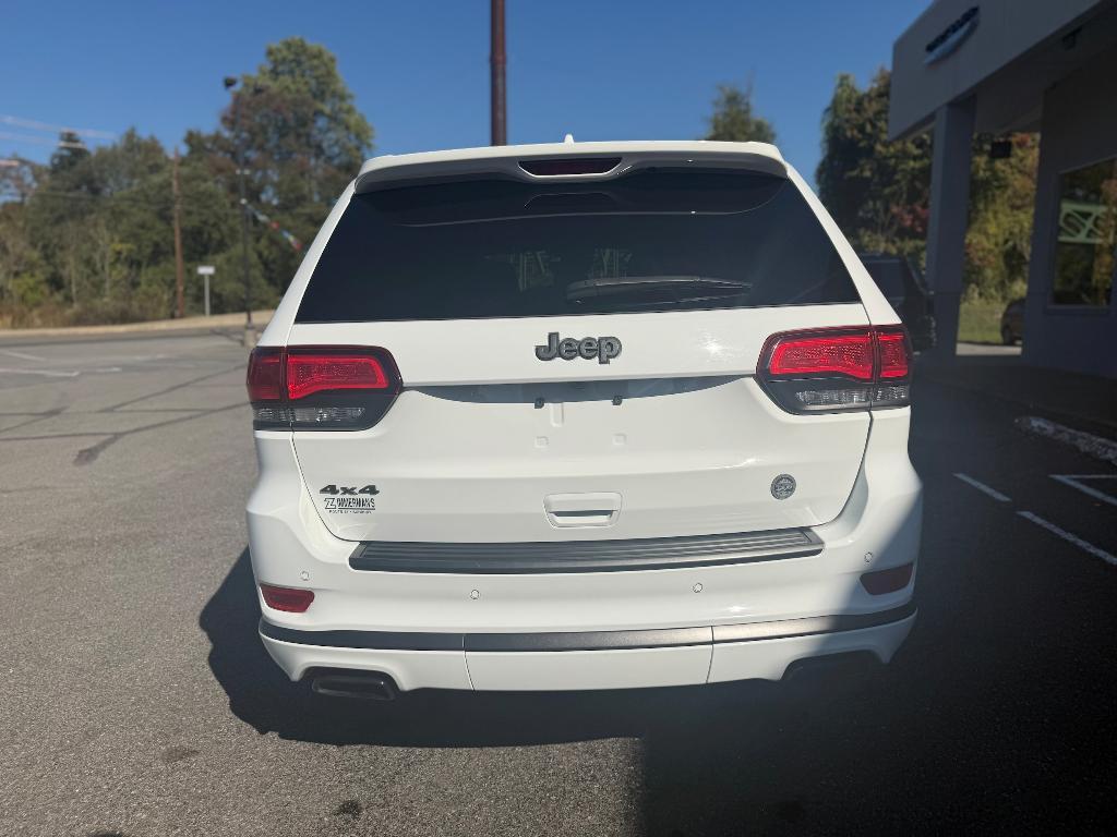 used 2021 Jeep Grand Cherokee car, priced at $31,981