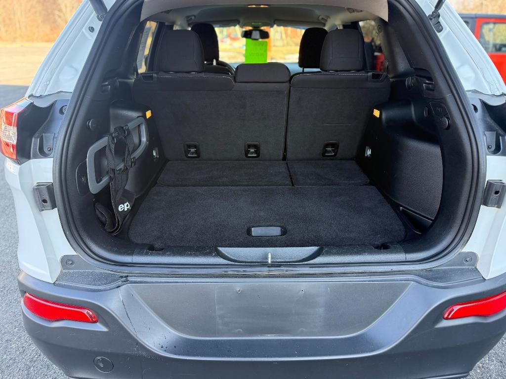 used 2017 Jeep Cherokee car, priced at $14,555