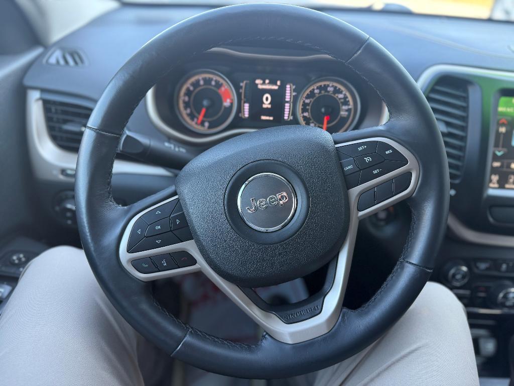 used 2017 Jeep Cherokee car, priced at $14,555