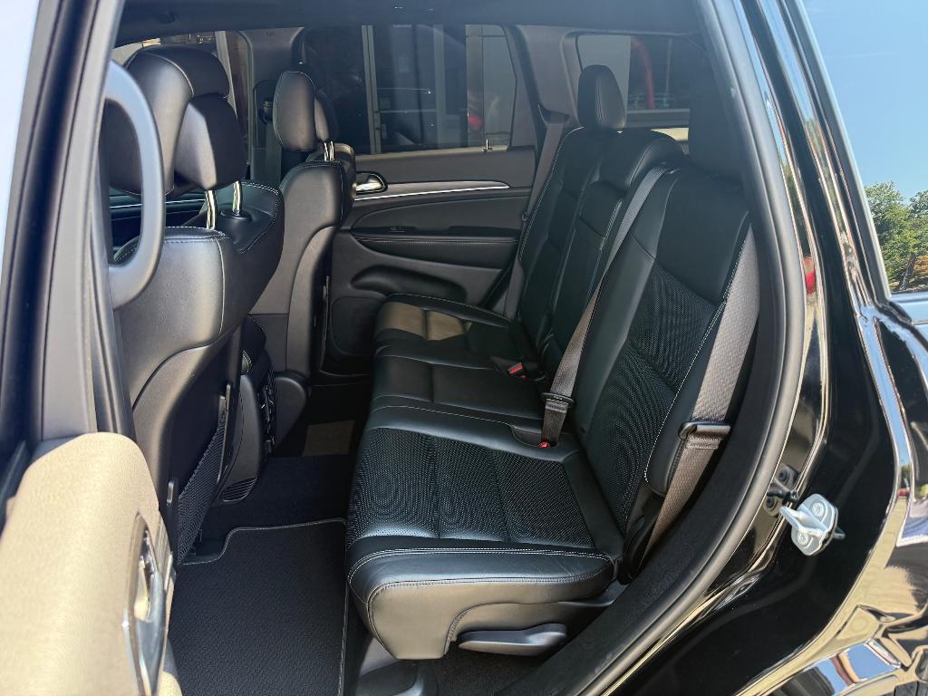 used 2021 Jeep Grand Cherokee car, priced at $31,457