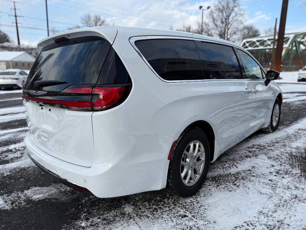 new 2026 Chrysler Pacifica car, priced at $41,862