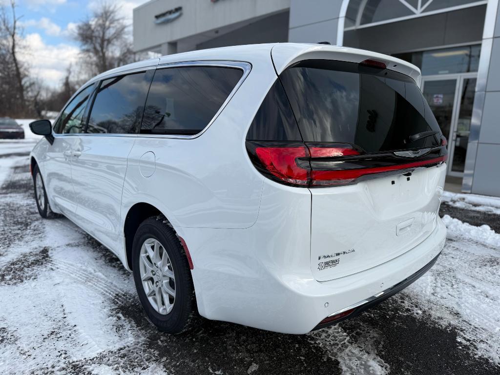 new 2026 Chrysler Pacifica car, priced at $42,112