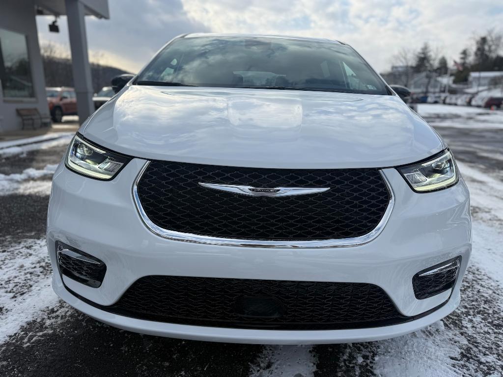 new 2026 Chrysler Pacifica car, priced at $42,112