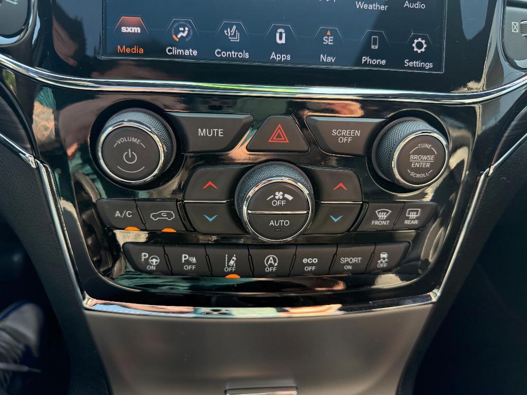 used 2021 Jeep Grand Cherokee car, priced at $29,658