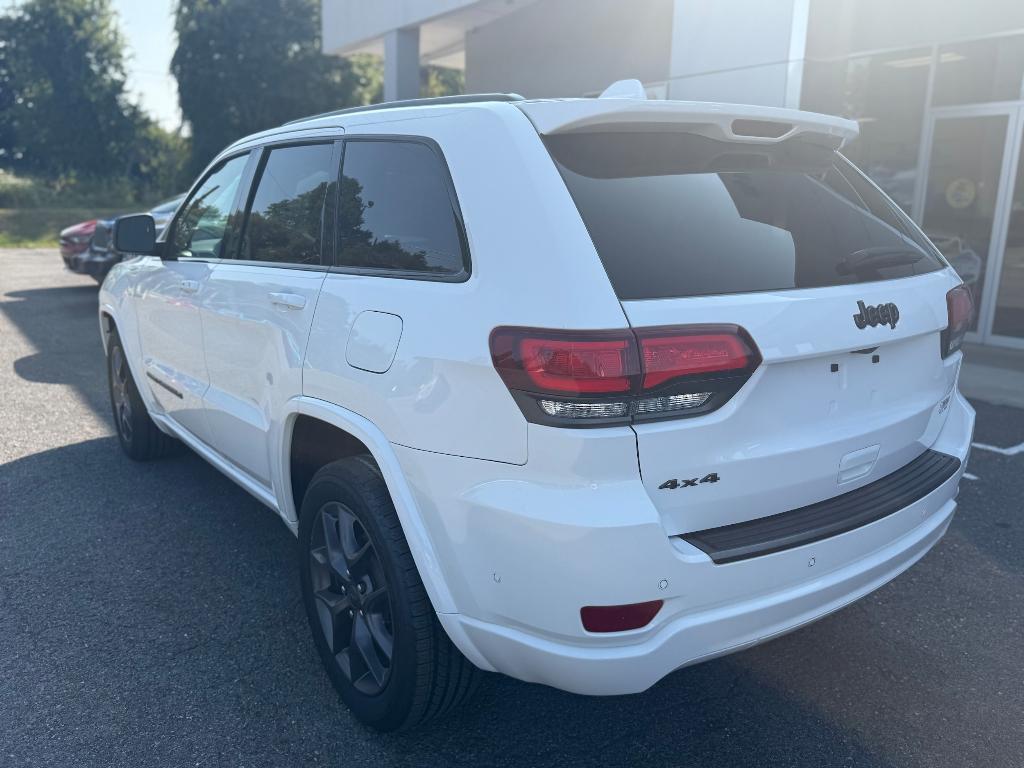 used 2021 Jeep Grand Cherokee car, priced at $29,199