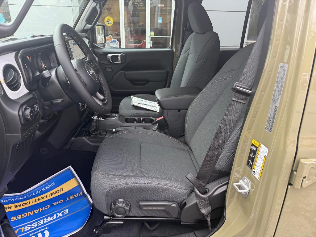 new 2026 Jeep Wrangler car, priced at $45,819