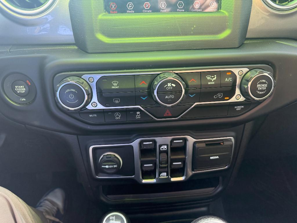 used 2020 Jeep Wrangler Unlimited car, priced at $30,274