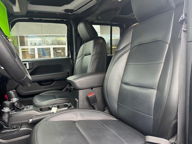 used 2022 Jeep Wrangler Unlimited car, priced at $36,900