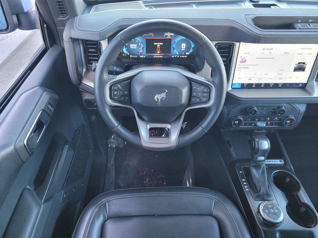 used 2025 Ford Bronco car, priced at $41,999