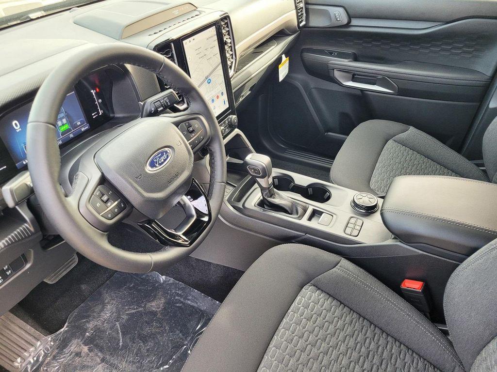 new 2025 Ford Ranger car, priced at $37,999