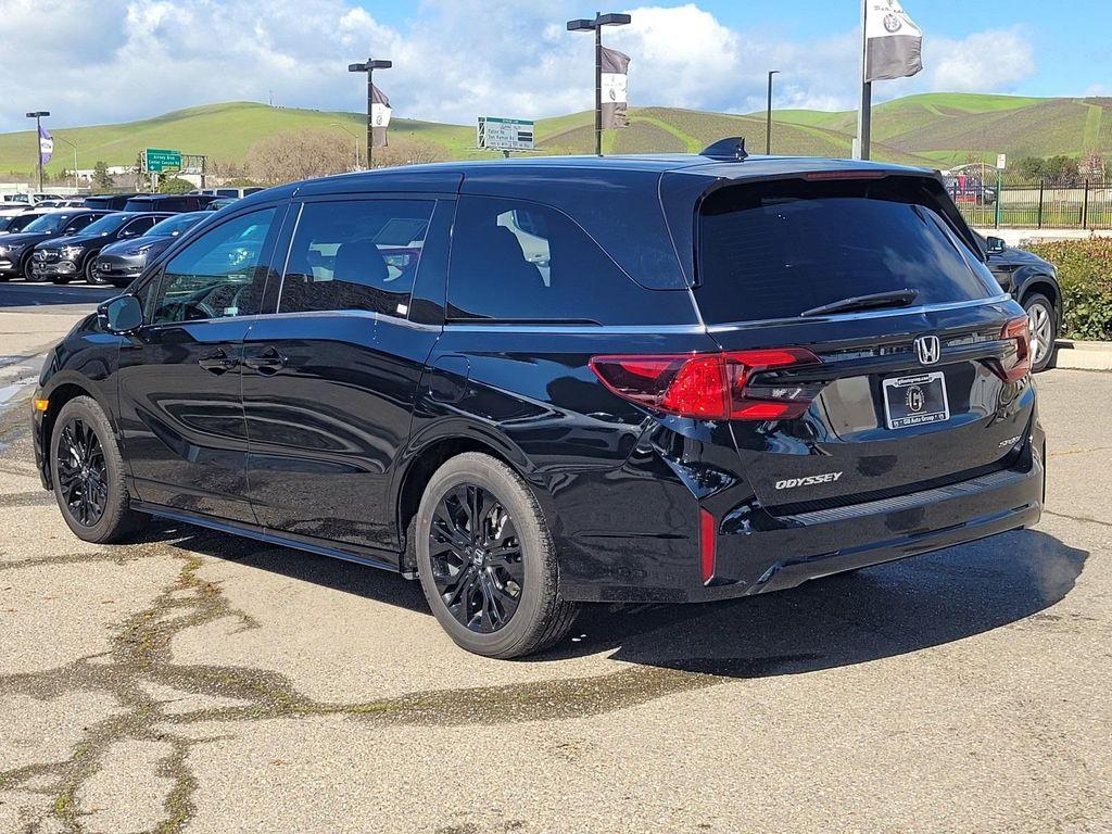 used 2025 Honda Odyssey car, priced at $38,888