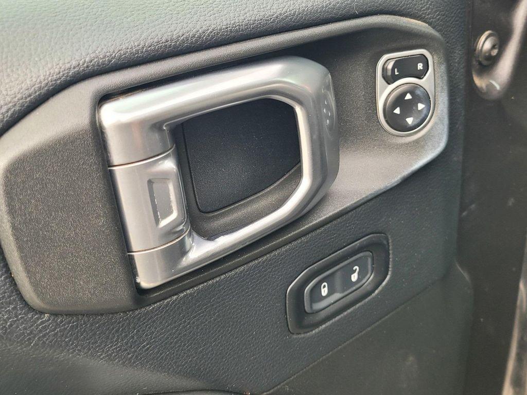 used 2019 Jeep Wrangler Unlimited car, priced at $23,888