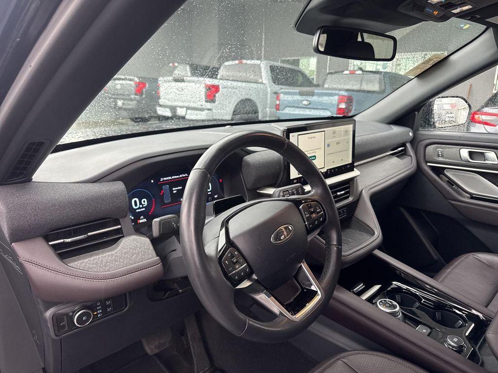 used 2025 Ford Explorer car, priced at $45,989