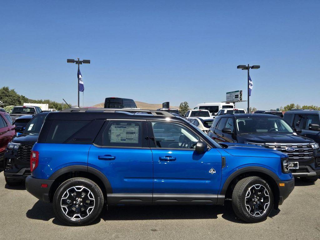new 2025 Ford Bronco Sport car, priced at $37,499