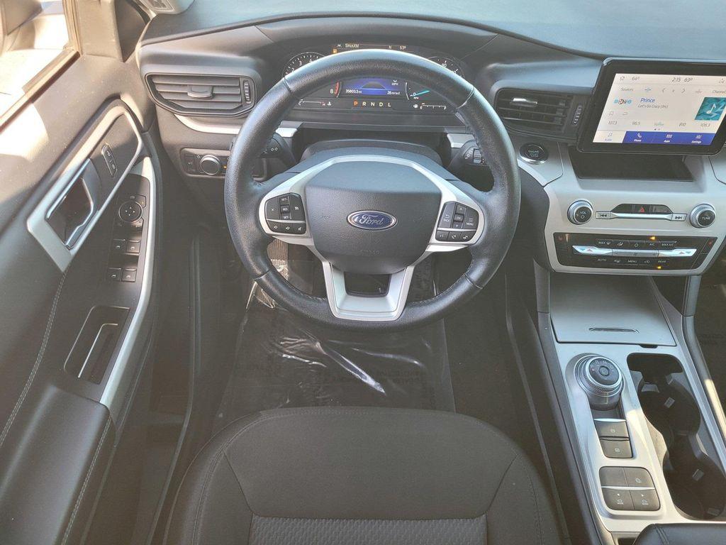 used 2022 Ford Explorer car, priced at $25,999