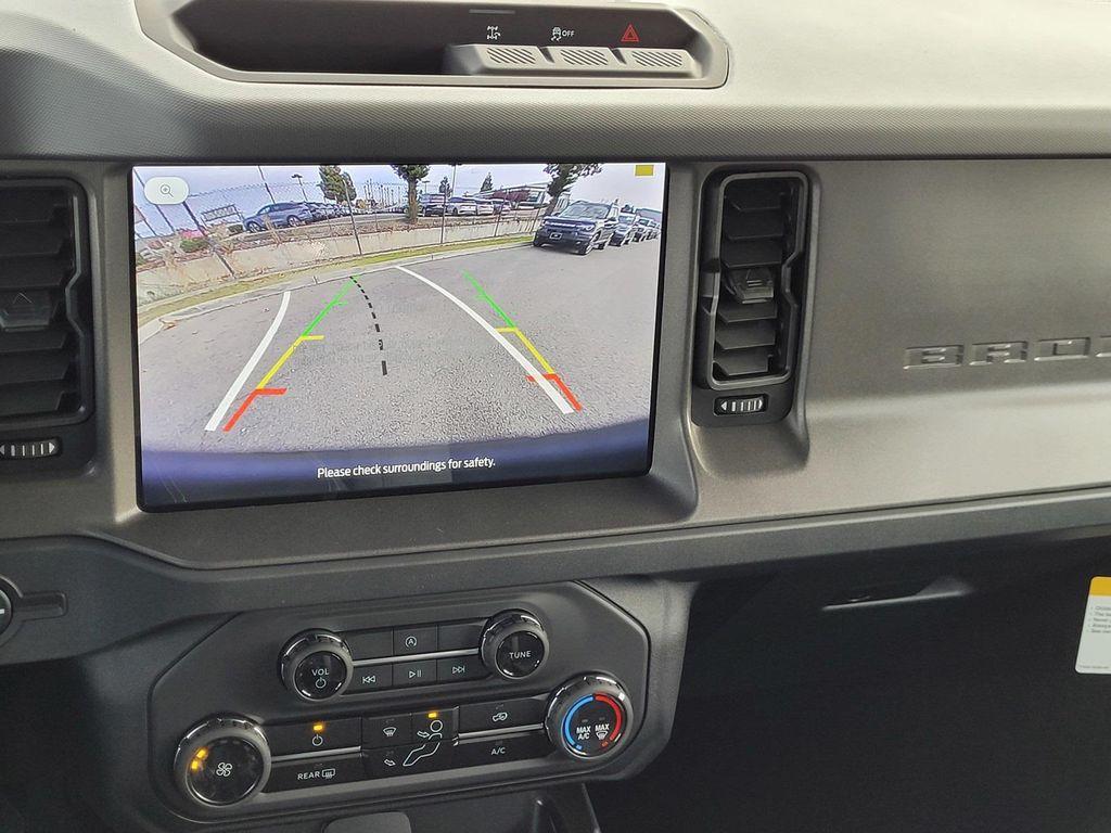 new 2025 Ford Bronco car, priced at $41,099