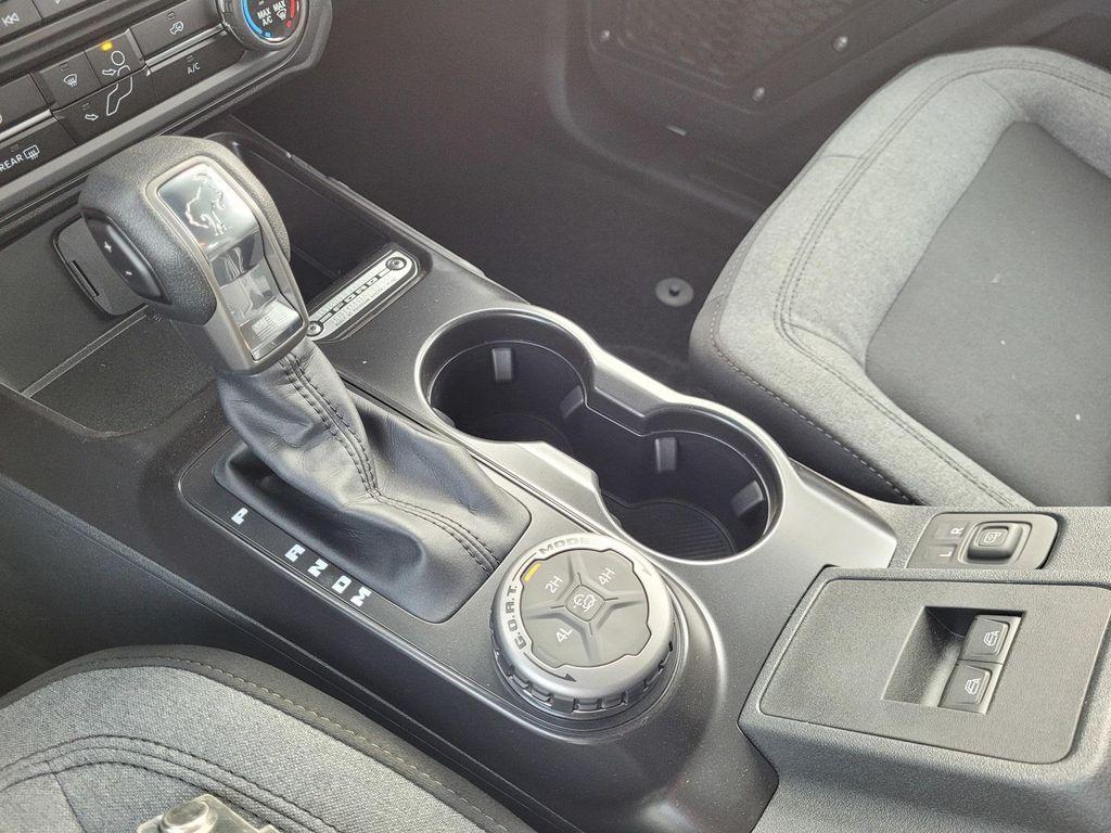 new 2025 Ford Bronco car, priced at $41,099