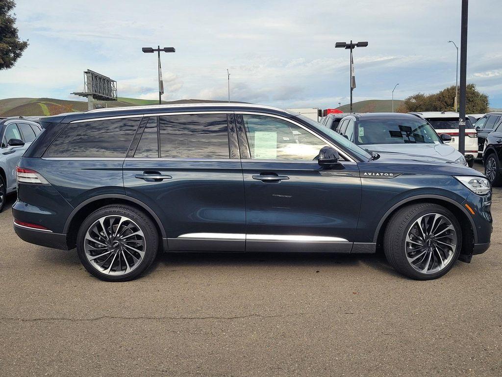 used 2023 Lincoln Aviator car, priced at $47,400