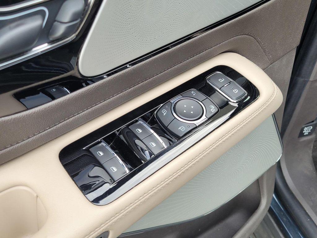 used 2023 Lincoln Aviator car, priced at $47,400