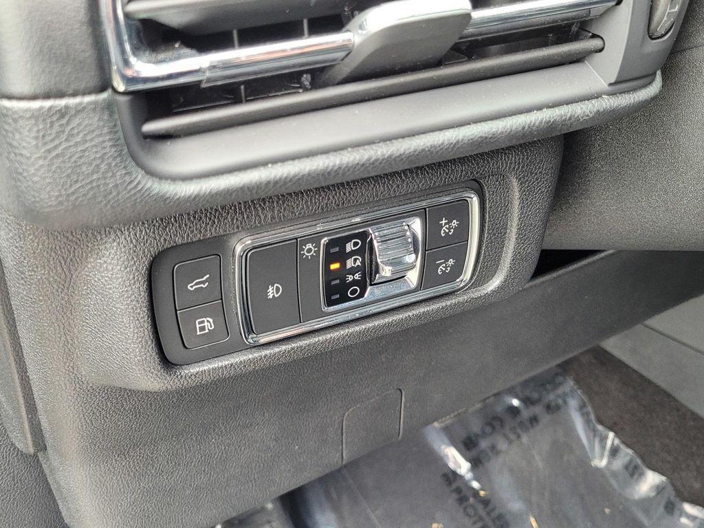 used 2022 Lincoln Corsair car, priced at $28,400