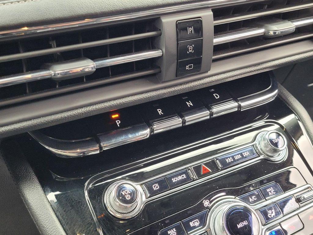 used 2022 Lincoln Corsair car, priced at $28,400