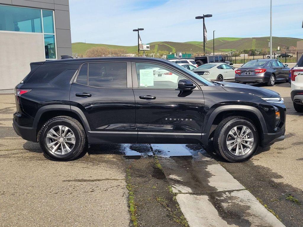 used 2025 Chevrolet Equinox car, priced at $26,999