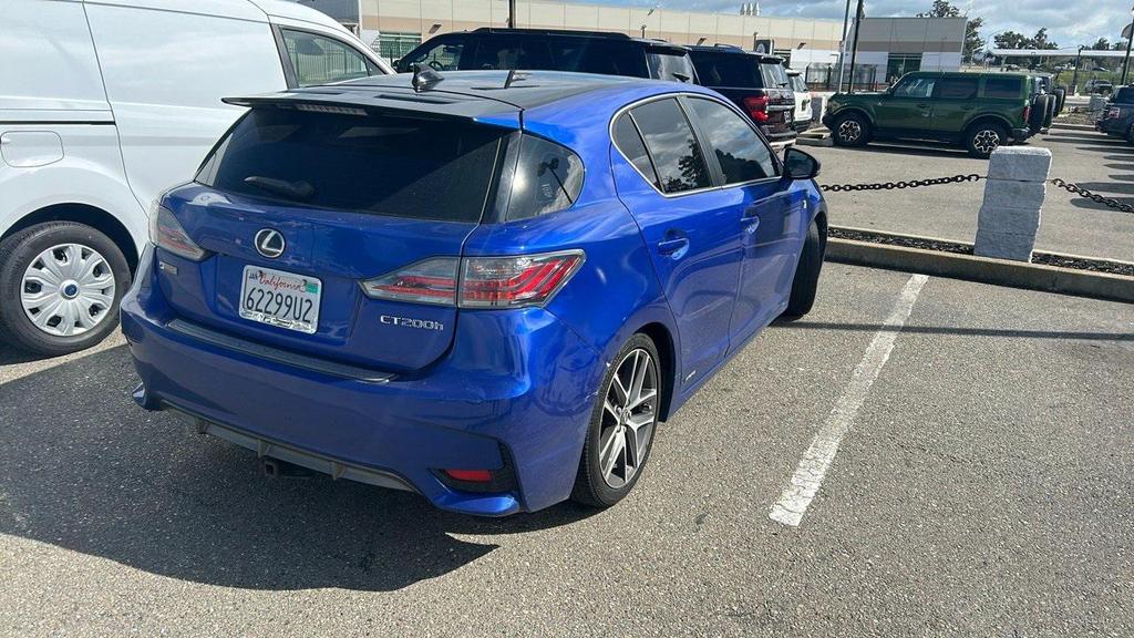 used 2015 Lexus CT 200h car, priced at $15,950