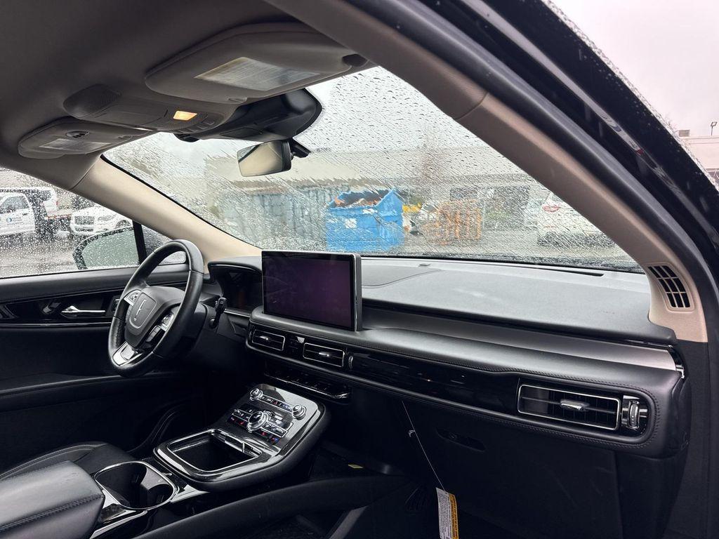 used 2023 Lincoln Nautilus car, priced at $32,950