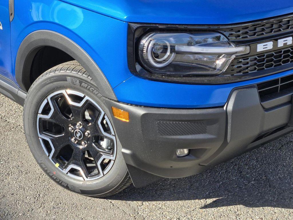 new 2025 Ford Bronco Sport car, priced at $34,999