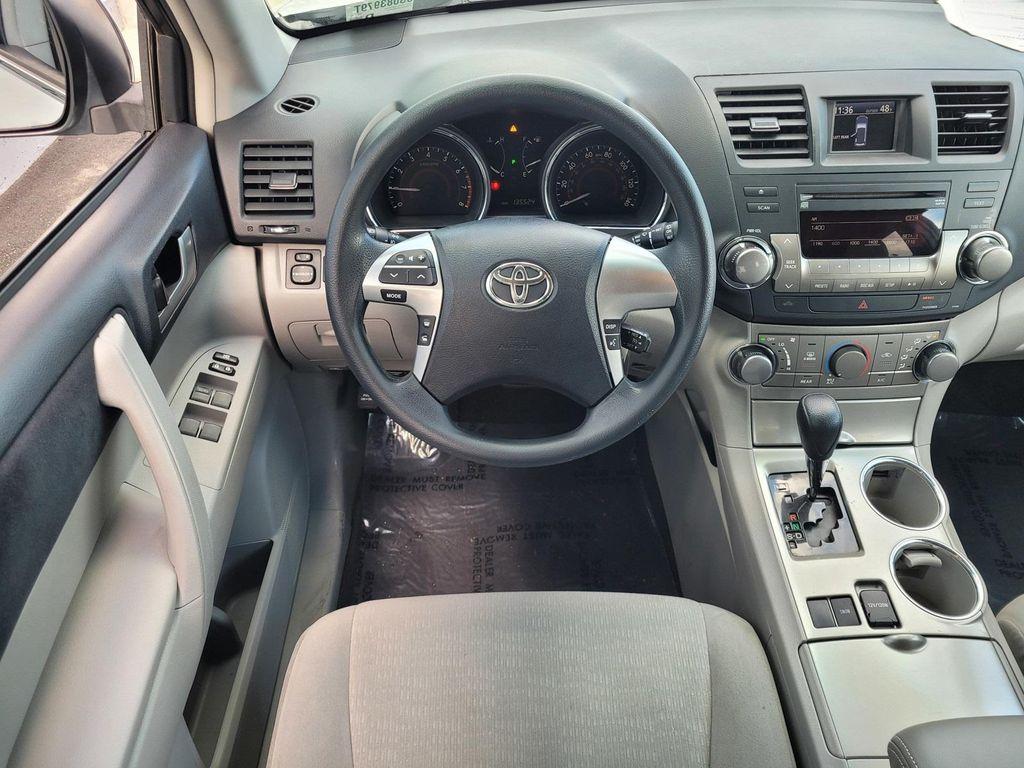 used 2012 Toyota Highlander car, priced at $12,999