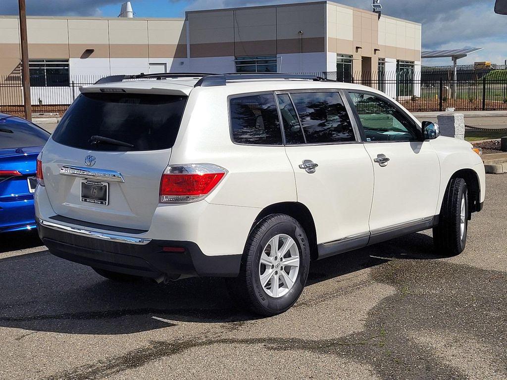 used 2012 Toyota Highlander car, priced at $12,999