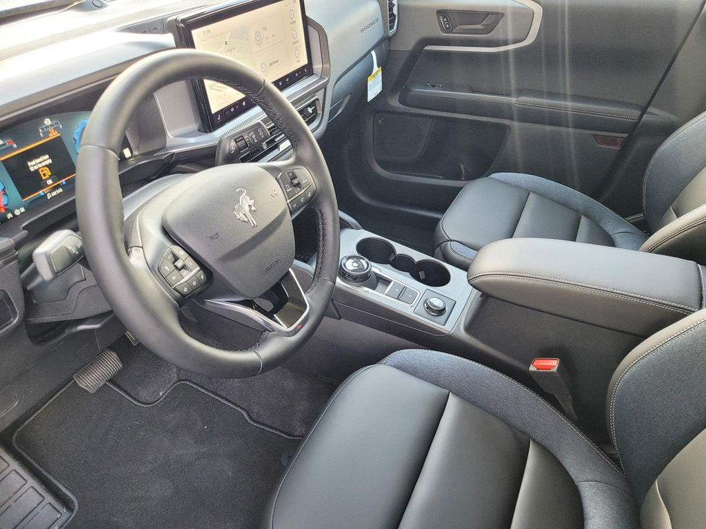 new 2025 Ford Bronco Sport car, priced at $37,999