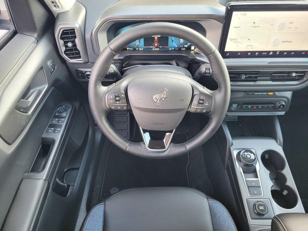 new 2025 Ford Bronco Sport car, priced at $37,999