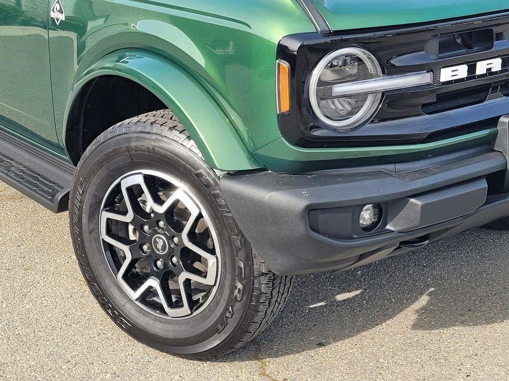 used 2025 Ford Bronco car, priced at $40,888