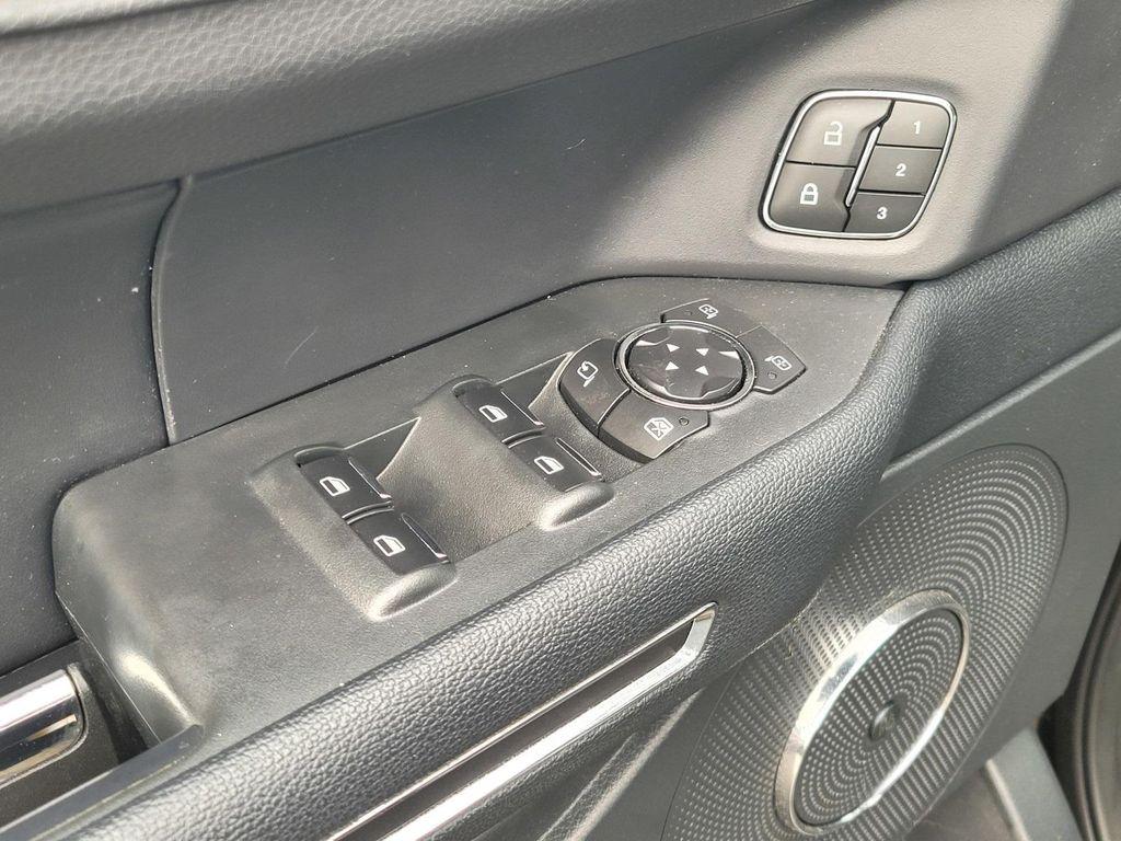 used 2022 Ford Expedition Max car, priced at $49,500