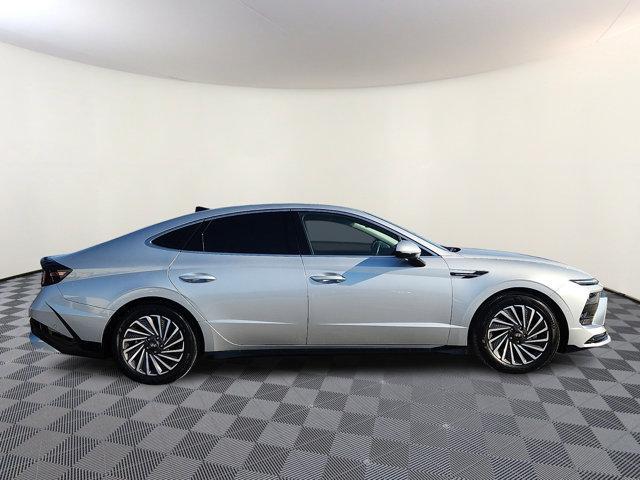 used 2024 Hyundai Sonata Hybrid car, priced at $26,888