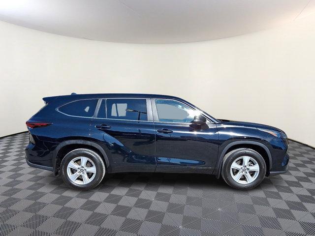 used 2024 Toyota Highlander car, priced at $38,888