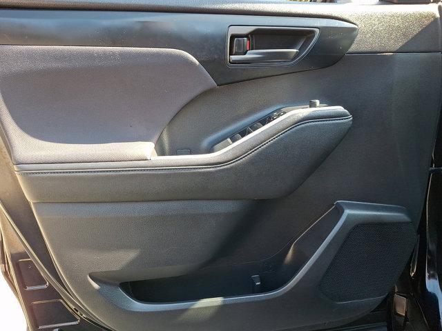 used 2024 Toyota Highlander car, priced at $38,888