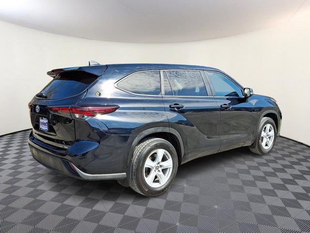 used 2024 Toyota Highlander car, priced at $38,888