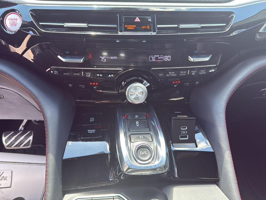 used 2022 Acura MDX car, priced at $33,170