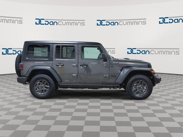 new 2026 Jeep Wrangler car, priced at $44,187