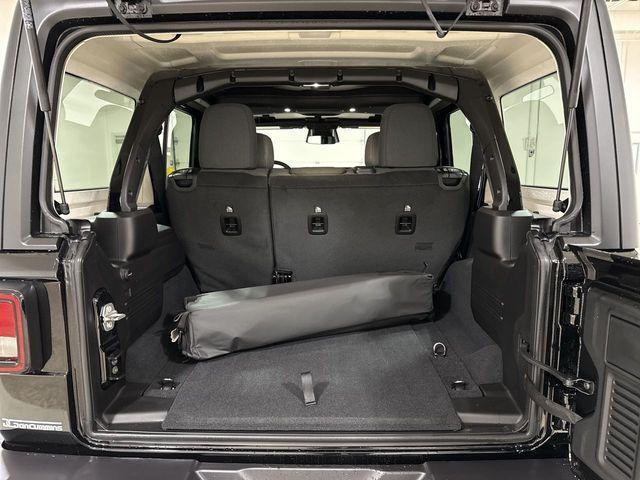 new 2026 Jeep Wrangler car, priced at $46,977