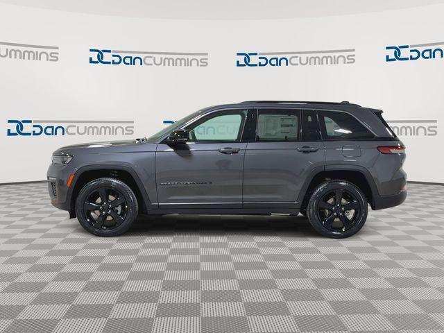new 2026 Jeep Grand Cherokee car, priced at $43,577