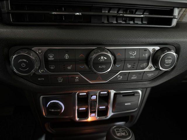 new 2026 Jeep Wrangler car, priced at $47,327