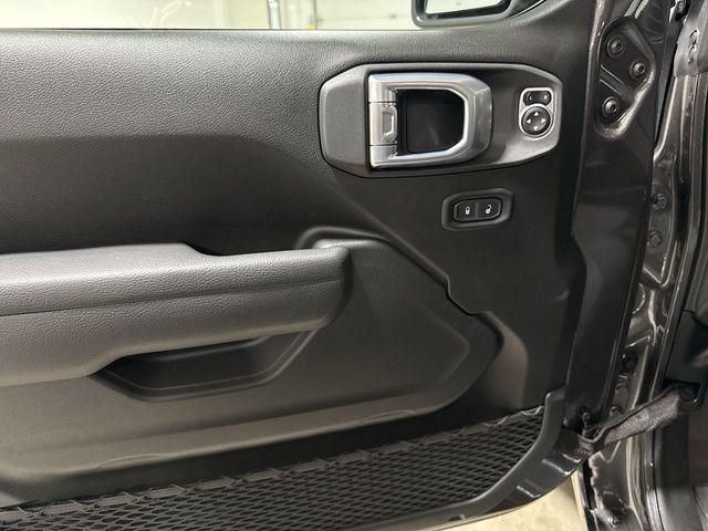 new 2026 Jeep Wrangler car, priced at $45,557